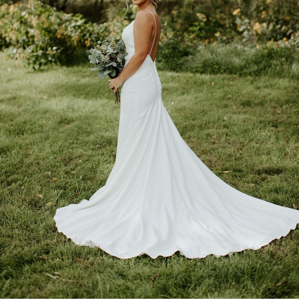 Allure Bridals 9603 Wedding Dress - Size 8